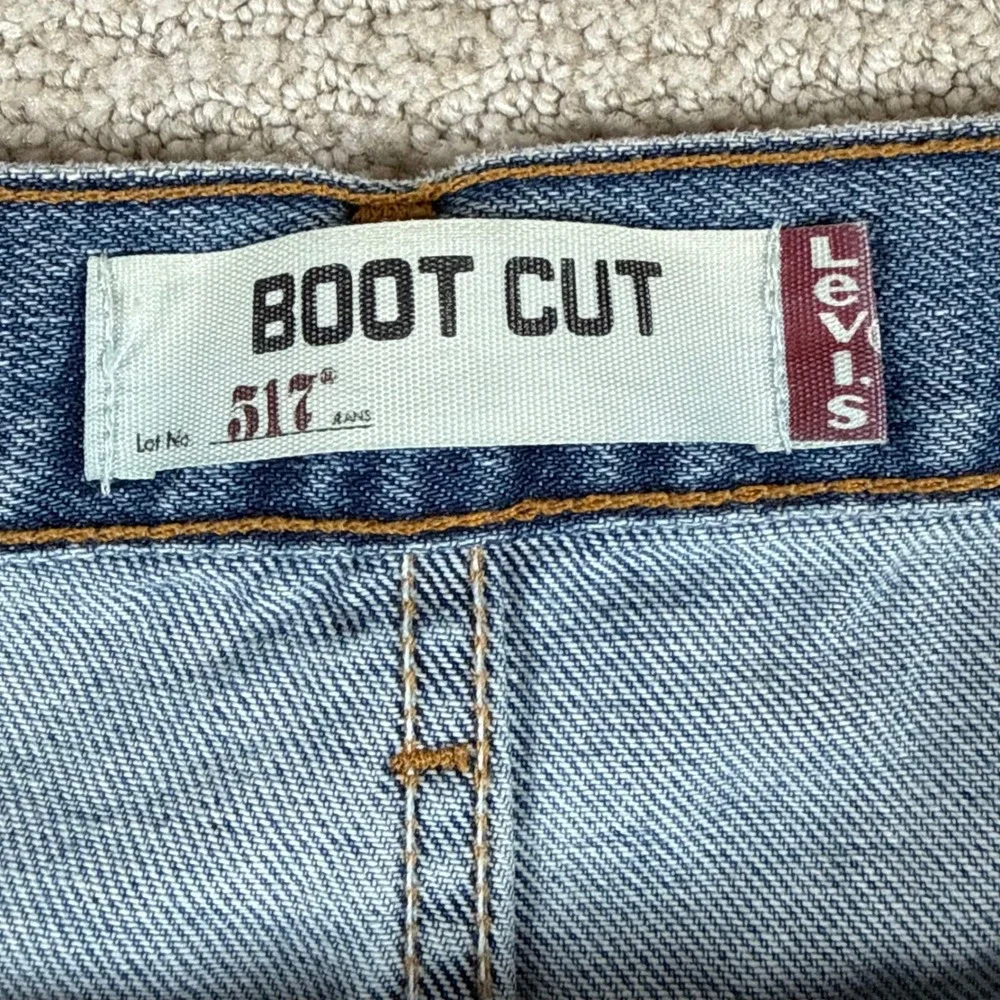 Levi's 517 Mens 38x32 Bootcut Denim Blue Jeans Western Workwear Y2K